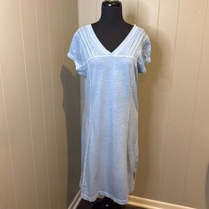 Woolrich Women’s Medium Midi Dress Pleated Short Sleeve V Neck Bleach Denim